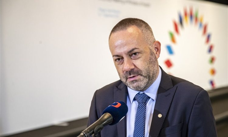 Predloge za zdravstveno reformo bodo po področjih pripravljale skupine strateškega sveta, prva predloga prihodnji teden