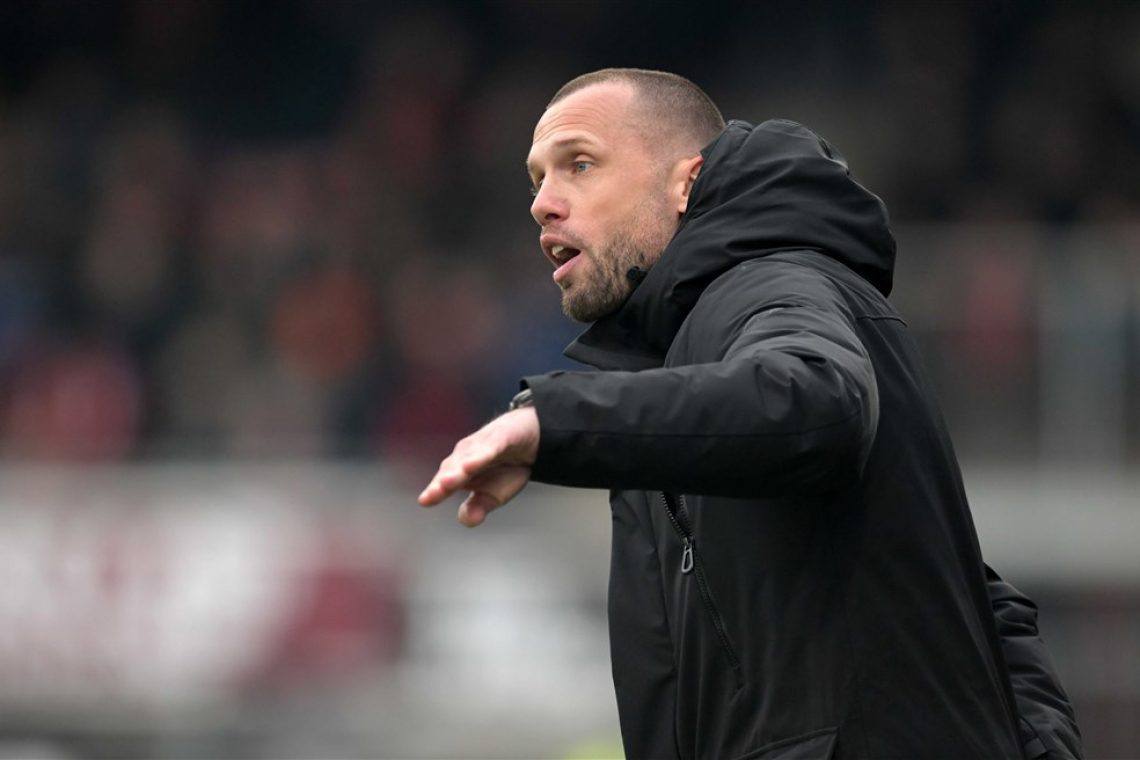 Heitinga trener Ajaxa do konca sezone