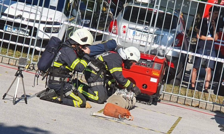 Poklicni gasilci bodo na protestnem shodu izrazili svoje nezadovoljstvo