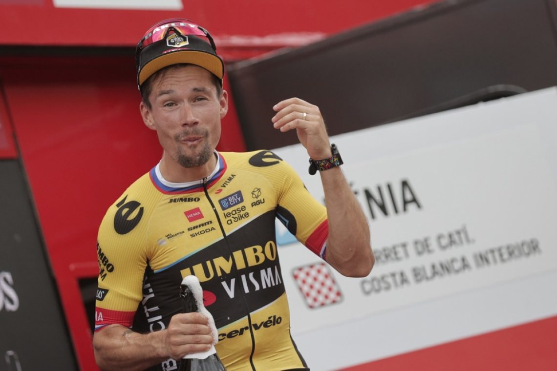 Roglič zmagovalec etape na Angliru, Kuss obdržal rdečo majico