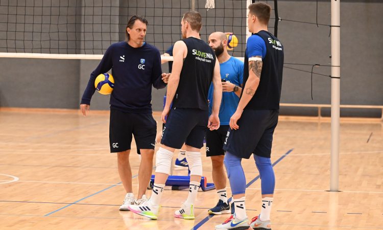 Odbojkarji zaključujejo priprave v domovini