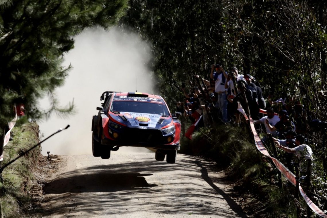 Neuville najhitreje začel na Japonskem 