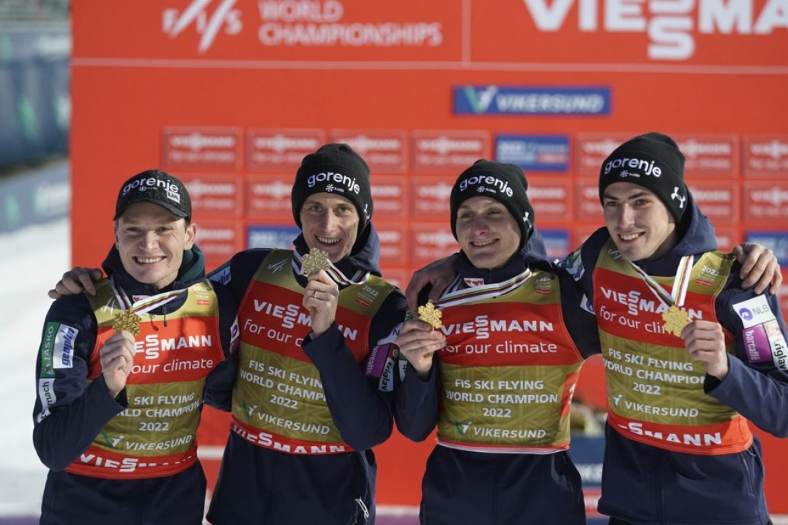 Slovenci na Kulmu branijo zlato iz Vikersunda 2022 