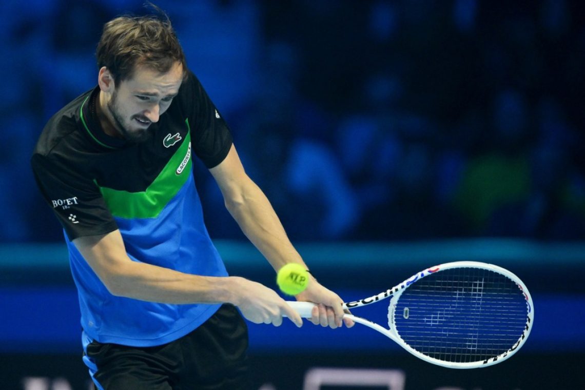 Medvedjev izpadel v osmini finala Roland Garrosa