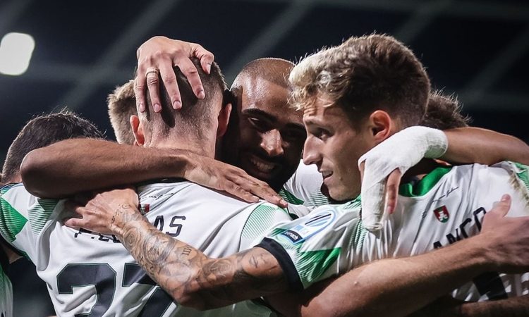 Olimpija je v mestnem derbiju remizirala z Bravom z 1:1