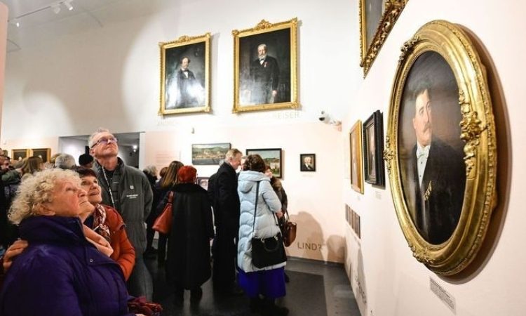 Razstava o mariborskem slikarju Eduardu Lindu navdušila obiskovalce