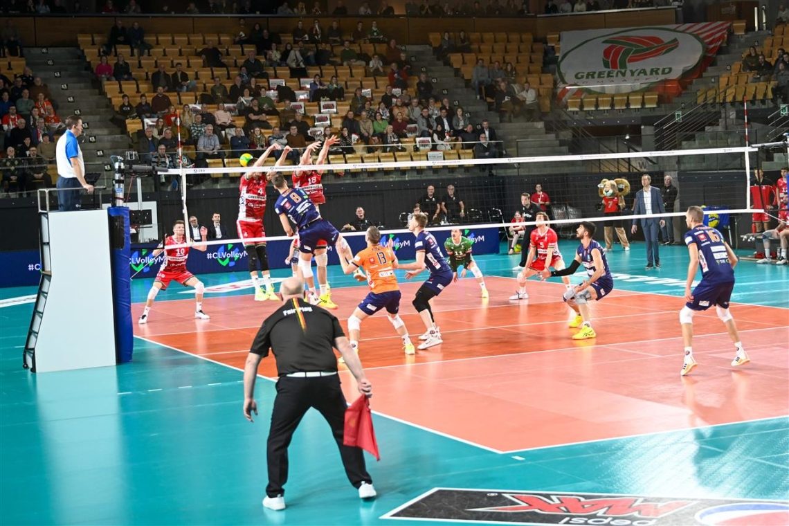 Odbojkarice Calcit Volleyja si zagotovile prvo mesto po rednem delu Mevze