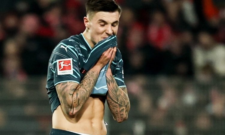 Šeškov in Kamplov Leipzig remiziral na Bavarskem