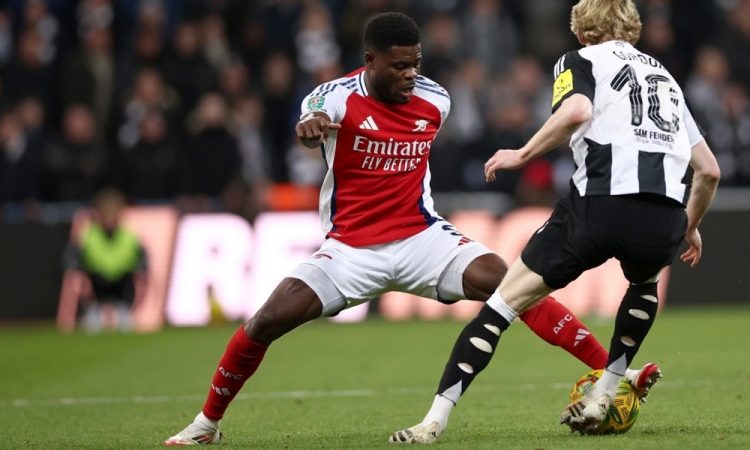 Merino junak Arsenala v Leicestru