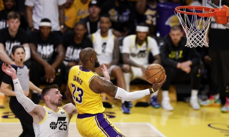 Ekipa Los Angeles Lakers brez Dončića premagala Portland