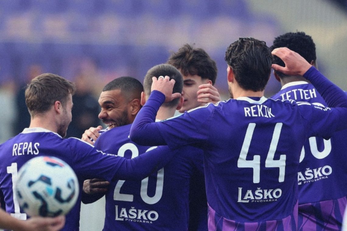 Nogometaši Maribora so premagali Muro z 2:0 