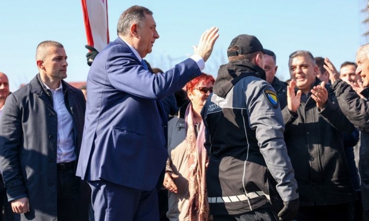 Sodišče BiH Dodika spoznalo za krivega