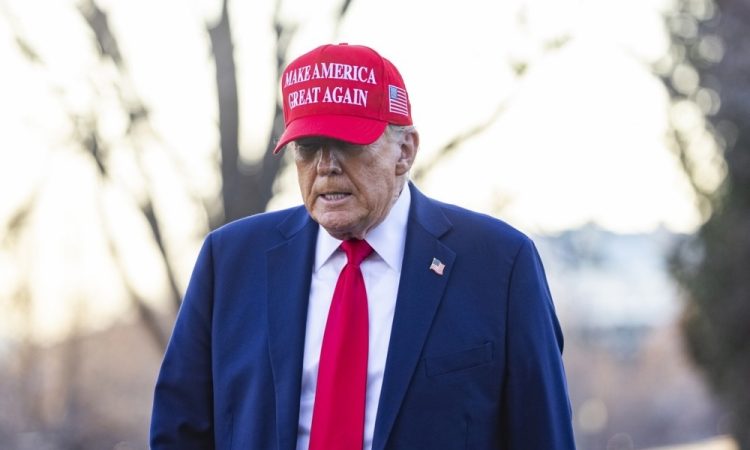 Trump: ZDA ne bodo več dolgo prenašale Zelenskijevih izjav