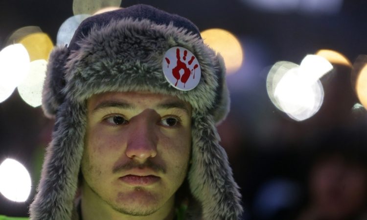 Protestniki v Ljubljani zahtevajo umik podpore Vučiću