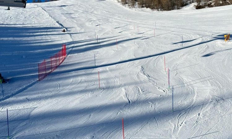 Na Peci brez smuka in superveleslaloma za DP 