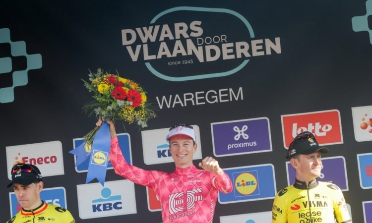 Visma-Lease a Bike zapravila zmago, Powless najmočnejši 