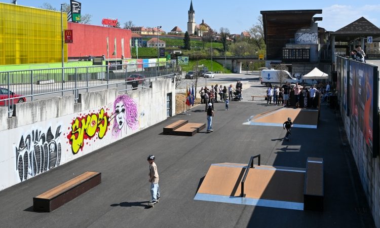 V Novem mestu odprli novi skate park