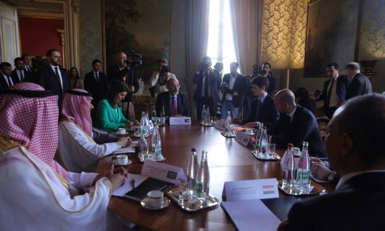 Arabske države prvič soglasno pozvale Hamas k razorožitvi