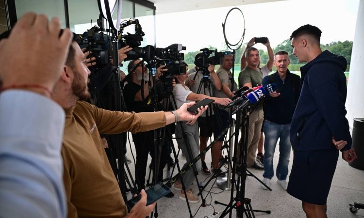 Šeško pred Švedsko poudarja zaupanje v lastne sposobnosti