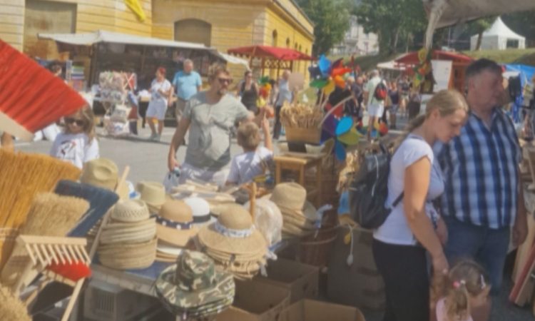 Tržič danes v znamenju tradicionalne Šuštarske nedelje