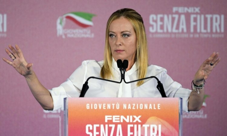 Pritisk na Italijo narašča, javnost in opozicija zahtevata jasnejše stališče glede Palestine