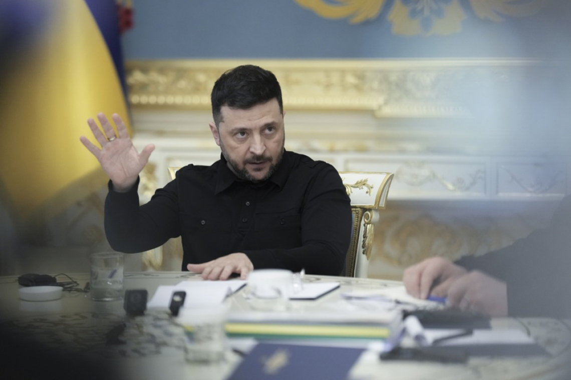 Zelenski napoveduje dogovore o energiji in obrambi pred zimo
