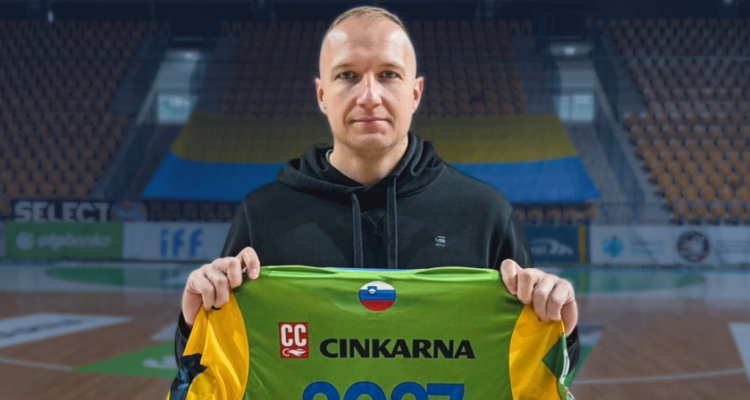 Žiga Mlakar ostaja v celjskem dresu