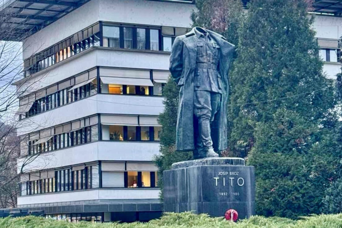 V Velenju poškodovan kip Tita, storilec že izsleden
