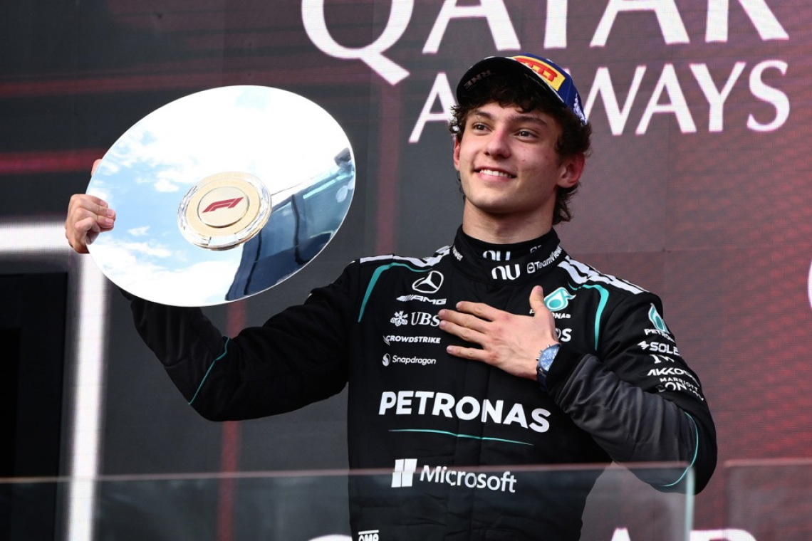Russell prvi zmagovalec nove sezone formule 1 
