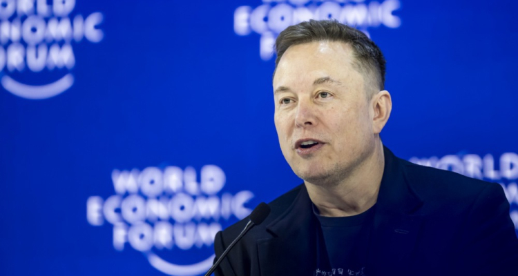 Musk ponudil plačilo varnostnikov na letališčih, Bela hiša ponudbo zavrnila
